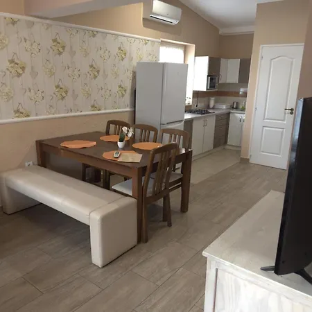 Rozsa Apartman Alsoors Room photo