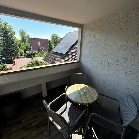Rozsa Apartman Alsoors Room photo