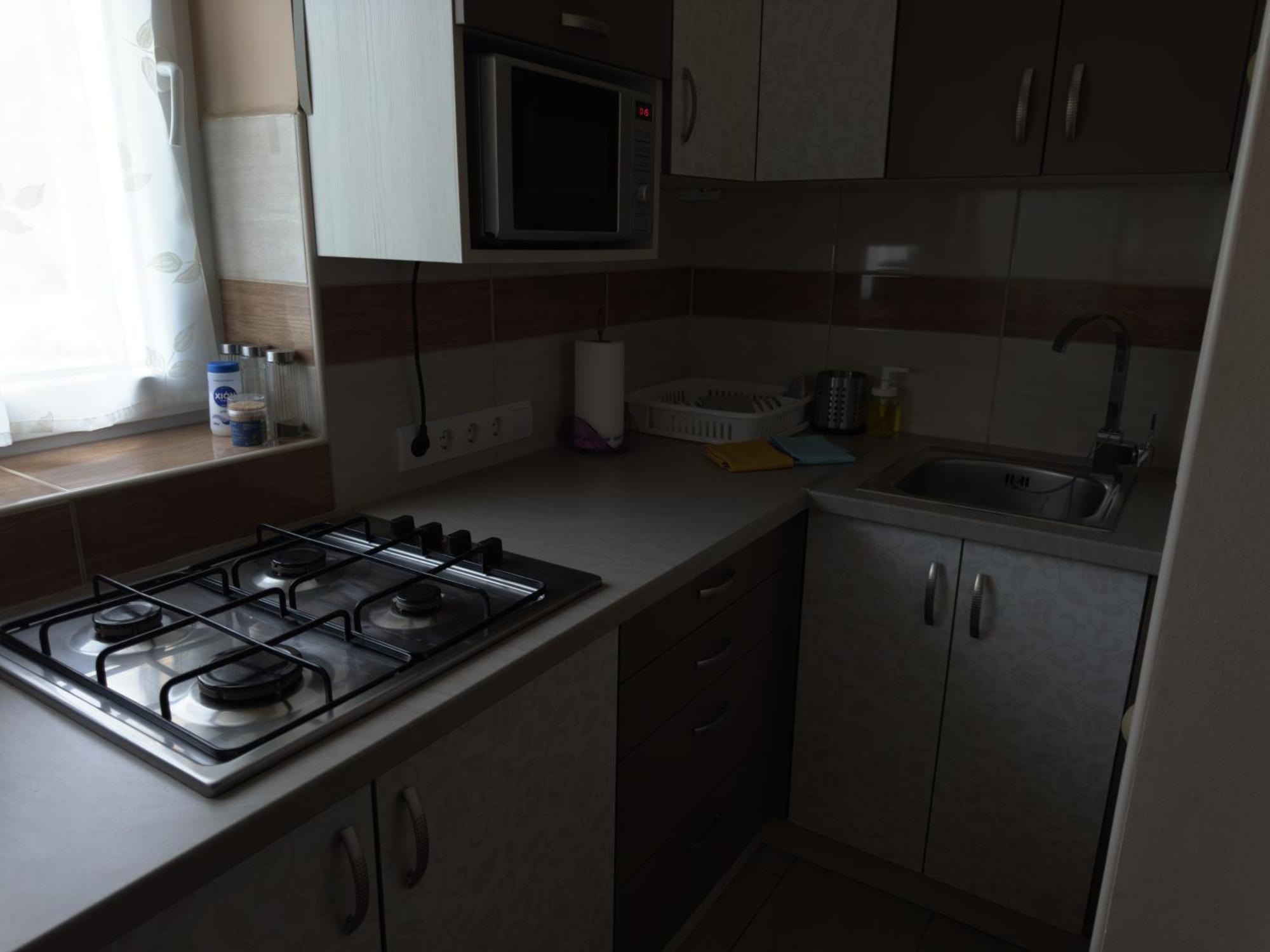 Rozsa Apartment Alsoors